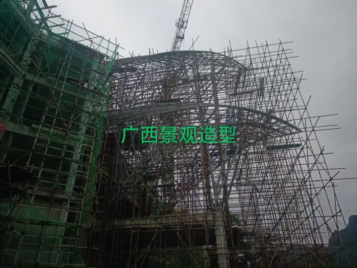 纵合钢构管桁架加工生产基地