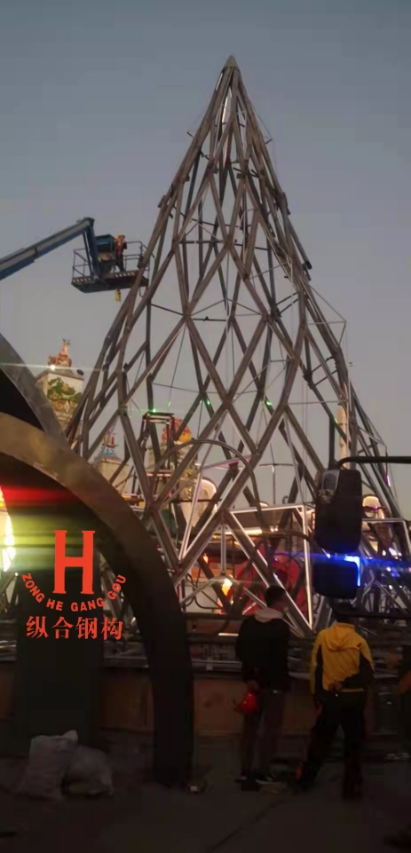 沧州纵合钢构管桁架生产加工基地