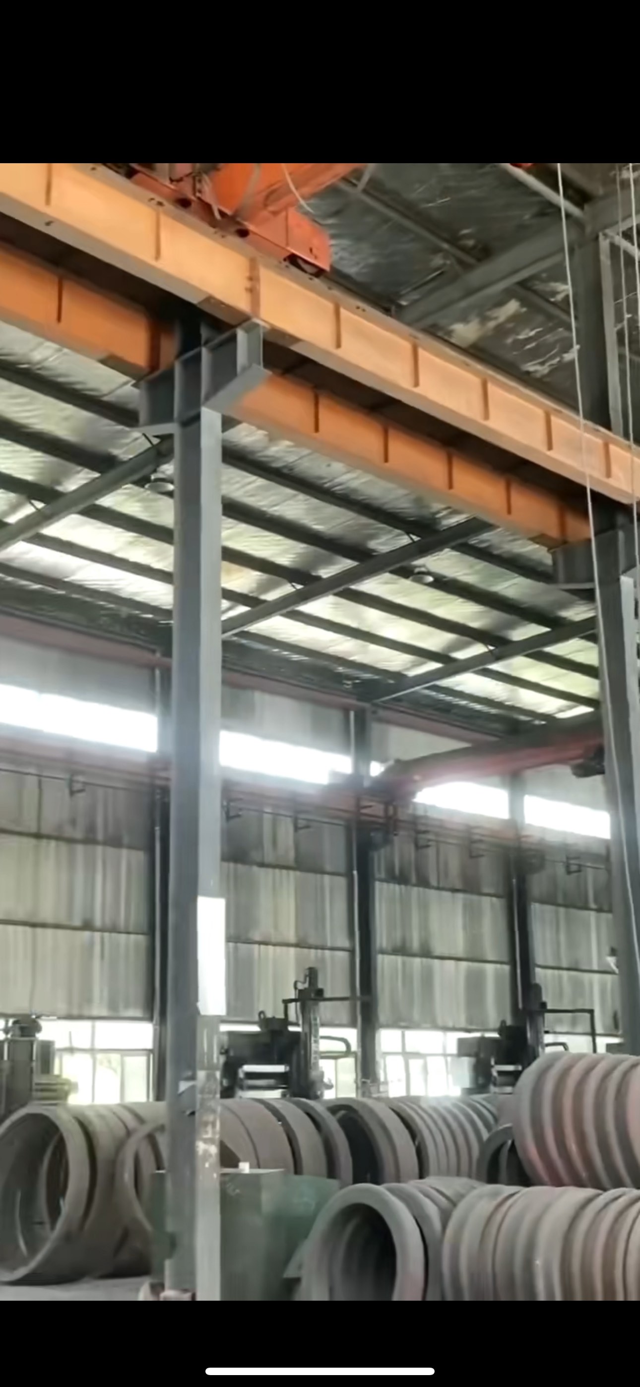 精品一个屋脊两跨行车房（带行车）
