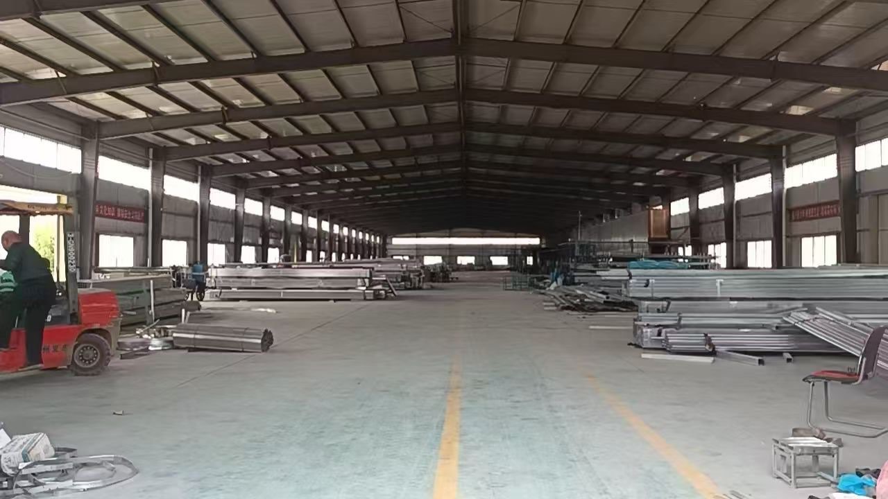 出售30米无中柱库房