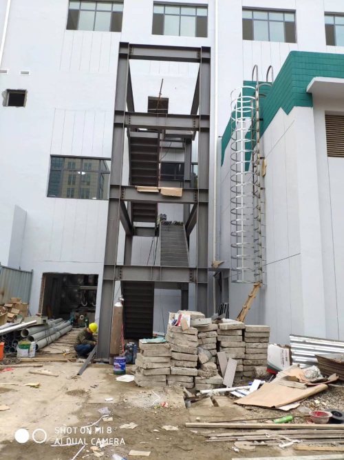 北京钢结构电梯井道焊接厂房二层扩建