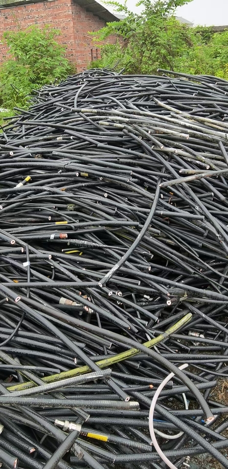 高价回收各种电源线电缆通信余料