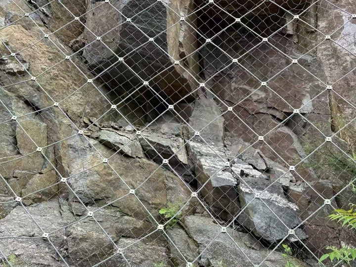 山坡防护网