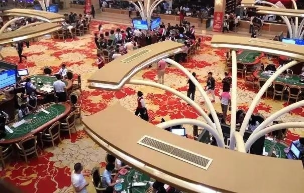 红蓝开黑